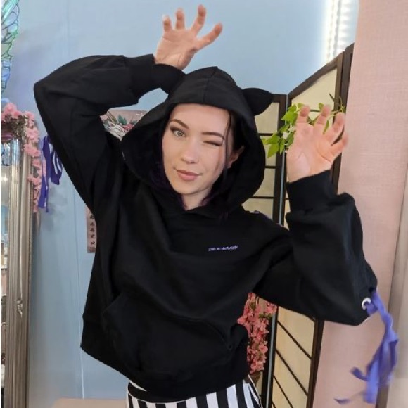 BM Cat Magic Hoodie - Picture 7 of 7